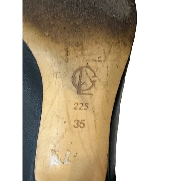 Guy Laroche Vintage Black Rose Adorned Leather Pumps Shorter Heel sz 35 - Picture 6 of 14